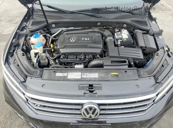 1VWDT7A32HC056121 2017 VOLKSWAGEN PASSAT Black Вид задньої частини салону