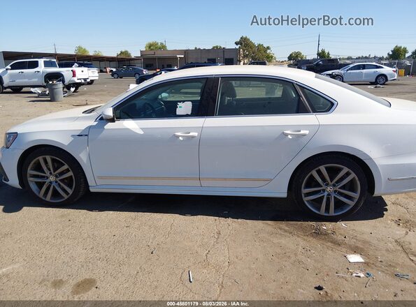 1VWDT7A33HC056824 2017 VOLKSWAGEN PASSAT White სალონის 360-გრადუსიანი ხედი