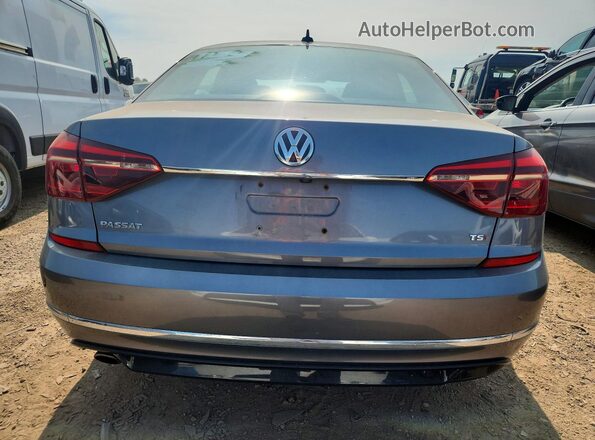 1VWDT7A37HC085002 2017 VOLKSWAGEN PASSAT Серый Вид сзади