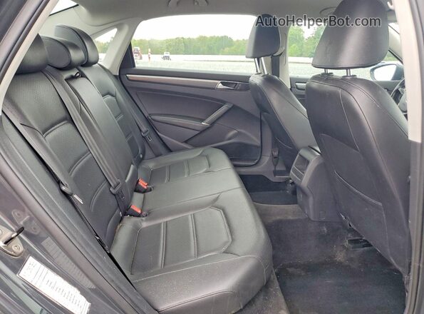 1VWDT7A38HC058357 2017 VOLKSWAGEN PASSAT Серый Вид задних сидений