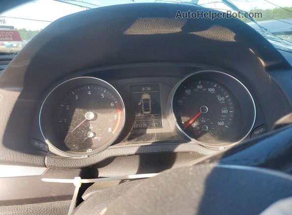 1VWDT7A3XHC032777 2017 VOLKSWAGEN PASSAT White Вид щитка приладів