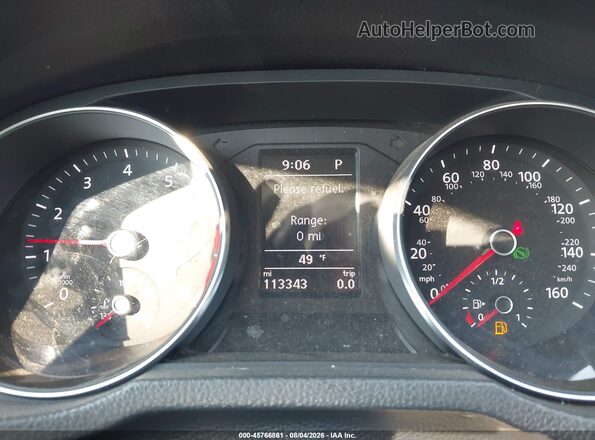 1VWDT7A3XHC063432 2017 VOLKSWAGEN PASSAT Silver Вид задніх сидінь