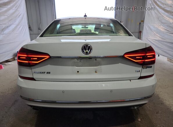 1VWGT7A35HC009372 2017 VOLKSWAGEN PASSAT Белый 