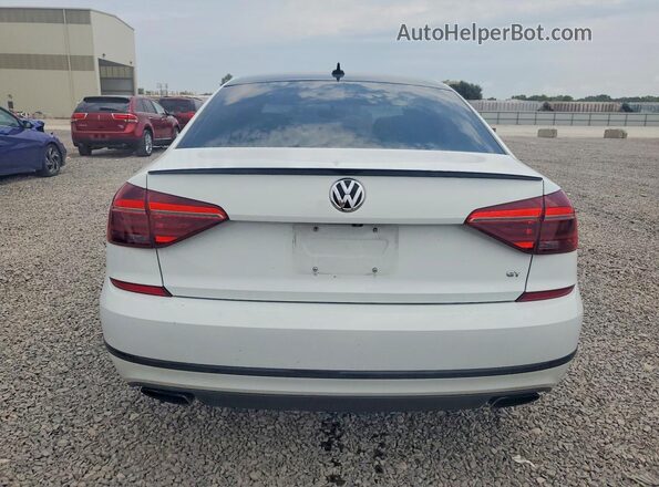 1VWJM7A34JC035115 2018 VOLKSWAGEN PASSAT White უკანა ხედი