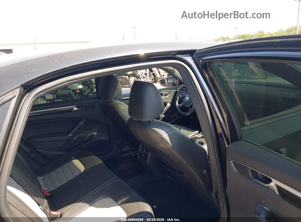 1VWJM7A35JC037729 2018 VOLKSWAGEN PASSAT Черный Вид наклейки с VIN-кодом