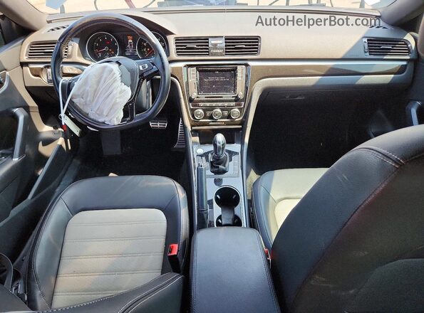 1VWJM7A36JC033513 2018 VOLKSWAGEN PASSAT Black Առջևի վահանակի տեսք