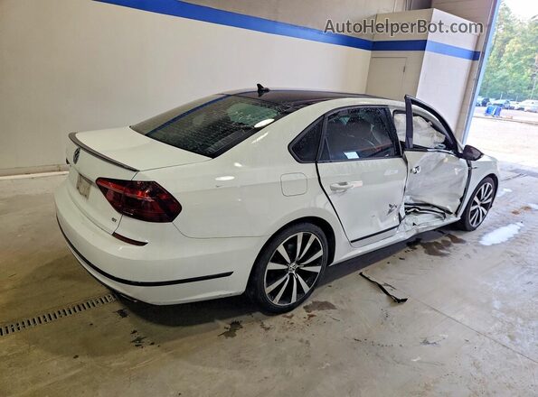 1VWJM7A3XJC038648 2018 VOLKSWAGEN PASSAT White Задня права чверть