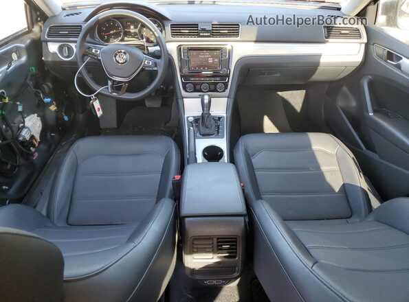 1VWLA7A31KC003550 2019 VOLKSWAGEN PASSAT Charcoal Vista del salpicadero