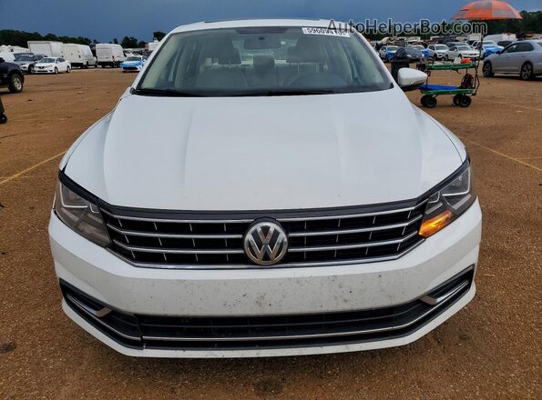 1VWLA7A32KC008076 2019 VOLKSWAGEN PASSAT White Vista frontal