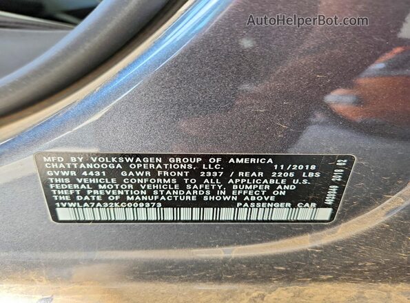 1VWLA7A32KC009373 2019 VOLKSWAGEN PASSAT Серый Вид наклейки с VIN-кодом