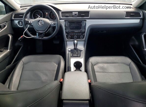1VWLA7A3XKC003501 2019 VOLKSWAGEN PASSAT Charcoal Вид панелі приладів