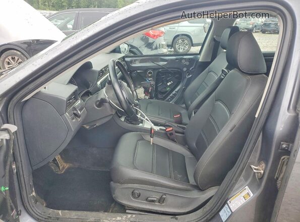 1VWMA7A35LC011270 2020 VOLKSWAGEN PASSAT Gray Вид салону спереду