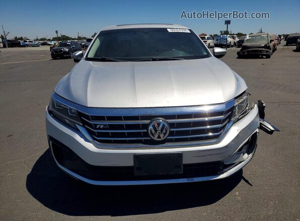 1VWMA7A36LC004635 2020 VOLKSWAGEN PASSAT Silver Front view