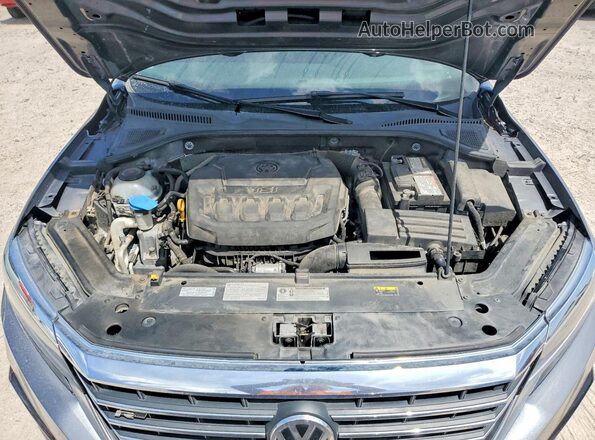 1VWMA7A36LC010452 2020 VOLKSWAGEN PASSAT Gray Widok komory silnika