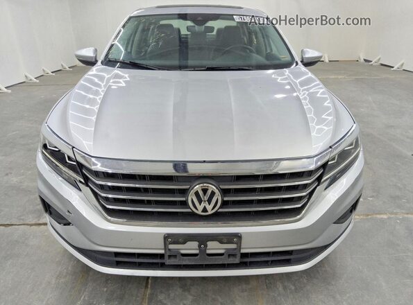 1VWSA7A33MC008280 2021 VOLKSWAGEN PASSAT Silver Vista frontal