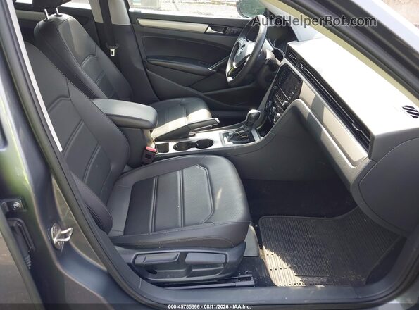 1VWSA7A38MC016858 2021 VOLKSWAGEN PASSAT Gray Widok wnętrza z przodu