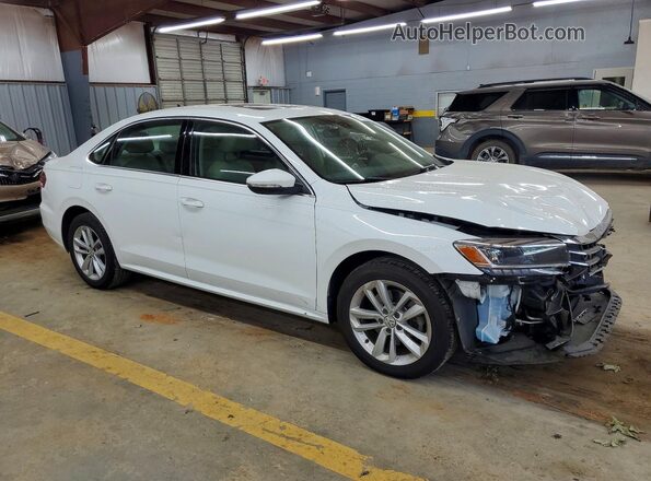 1VWWA7A32LC004804 2020 VOLKSWAGEN PASSAT Белый Передняя правая четверть