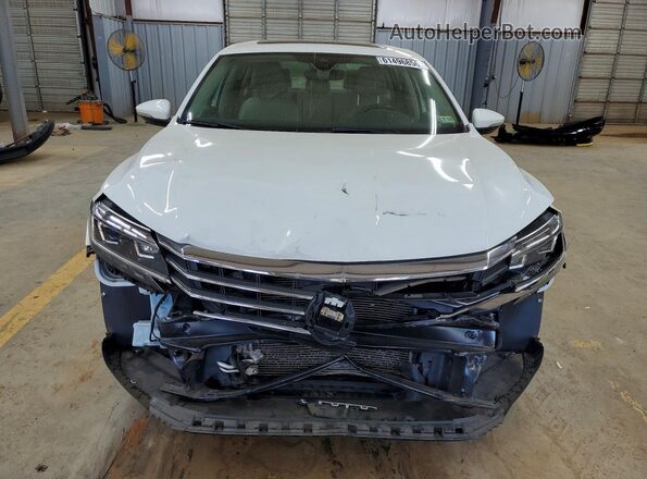 1VWWA7A32LC004804 2020 VOLKSWAGEN PASSAT Белый Вид спереди