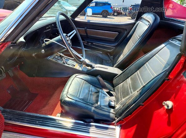 1Z37J4S418490 1974 CHEVROLET CORVETTE Красный Вид салона спереди