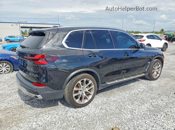 5UX13EU04R9S58824 2024 BMW X5 Black Front right