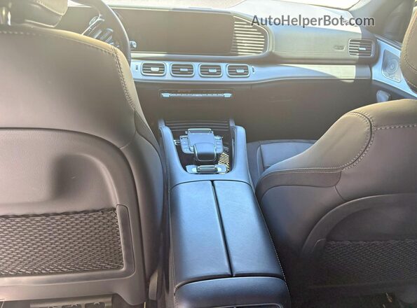 4JGFD6BB5RB204581 2024 MERCEDES-BENZ GLE White Rear seats view