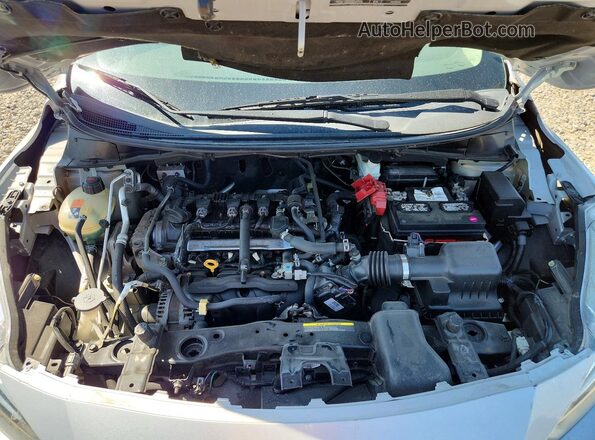 3N1CN8EV8LL854584 2020 NISSAN VERSA Silver ძრავის განყოფილების ხედი