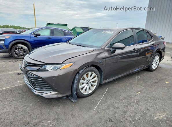 4T1B11HK6JU574237 2018 TOYOTA CAMRY Brown Trasero izquierdo