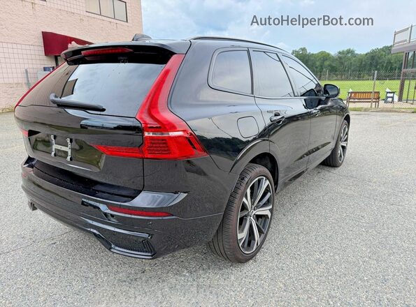 YV4L12RM5R1801281 2024 VOLVO XC60 Black Widok z przodu