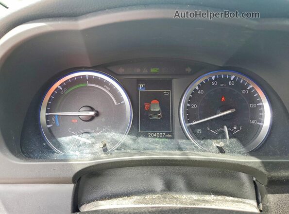 5TDDGRFHXHS024006 2017 TOYOTA HIGHLANDER Silver Widok tylnych siedzeń