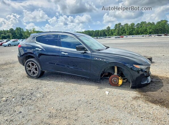 ZN661XUS8HX262717 2017 MASERATI LEVANTE Black Front view