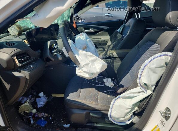 KL47LAEP3TB113803 2026 BUICK OTHER White Вид панелі приладів