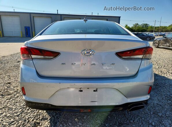 5NPE34AF5JH606485 2018 HYUNDAI SONATA Silver Front interior view