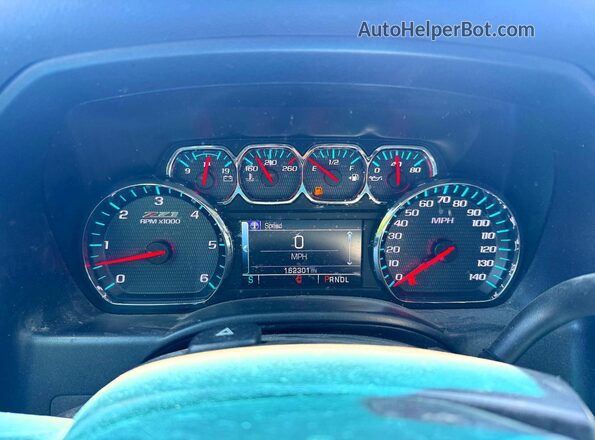 1GCVKREC3JZ211889 2018 CHEVROLET SILVERADO White Вид щитка приладів
