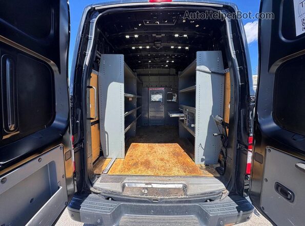 1N6BF0LY0LN808829 2020 NISSAN NV Black Front interior view