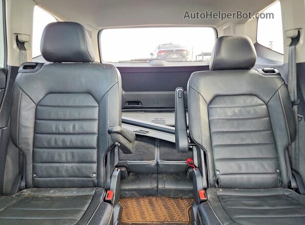 1V2FR2CA3PC556956 2023 VOLKSWAGEN ATLAS Белый Вид задней части салона