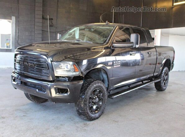 3C6UR5NJ1JG192443 2018 RAM 2500 Черный Задняя правая четверть