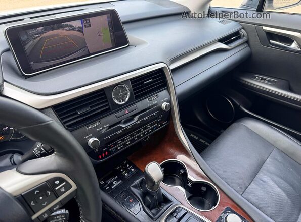 2T2BZMCA5HC070875 2017 LEXUS RX Белый Вид задних сидений