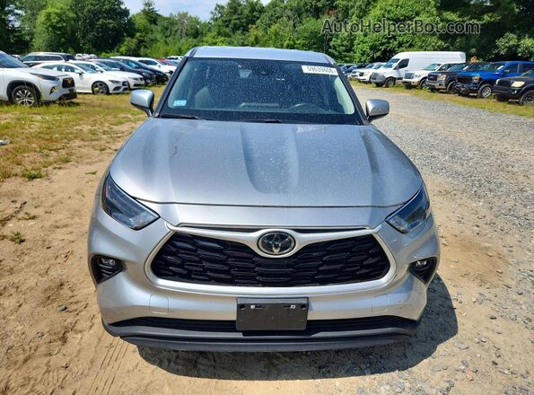 5TDKDRBH8RS550769 2024 TOYOTA HIGHLANDER Silver უკანა ხედი