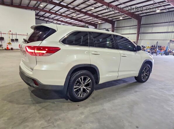 5TDBZRFH1HS363576 2017 TOYOTA HIGHLANDER White Передня права чверть