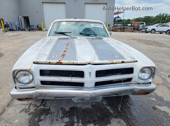 213271W207087 1971 PONTIAC VENTURA White Front view