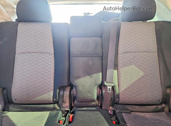 JTEEU5JR1M5250002 2021 TOYOTA 4RUNNER Gray Rear interior view