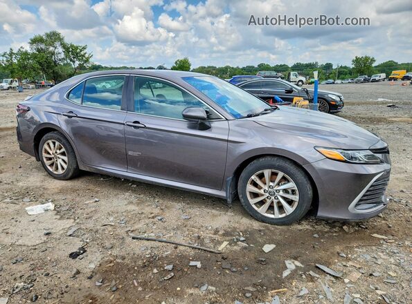 4T1C11BKXPU094255 2023 TOYOTA CAMRY Серый Вид спереди