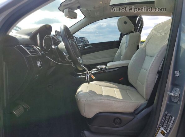 4JGED6EB1GA009555 2016 MERCEDES-BENZ GLE-CLASS Серебряный Вид панели приборов