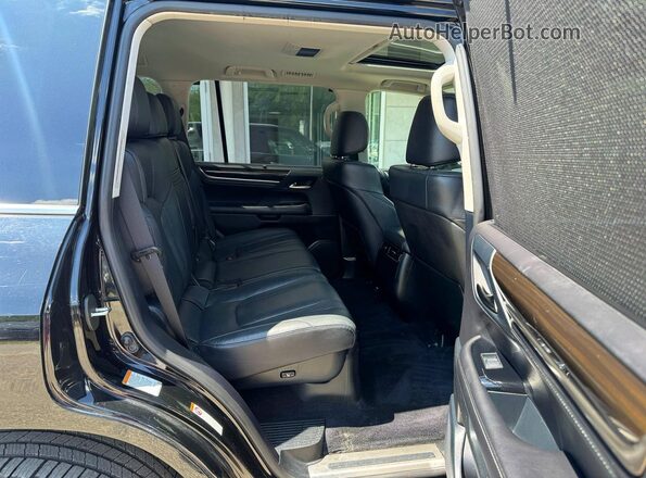 JTJHY7AX3J4262165 2018 LEXUS LX Black Вид салону спереду