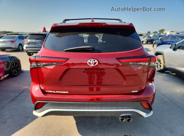 5TDKDRAH5PS513810 2023 TOYOTA HIGHLANDER Красный Вид салона спереди