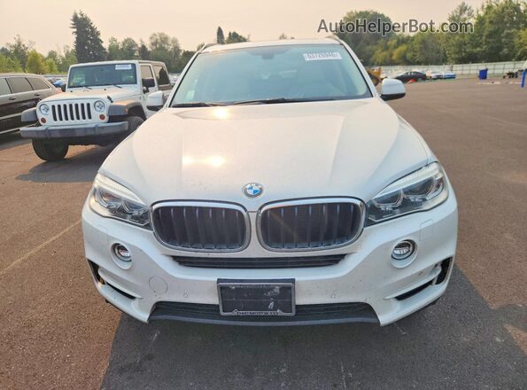 5UXKS4C55G0N15053 2016 BMW X5 White უკანა ხედი