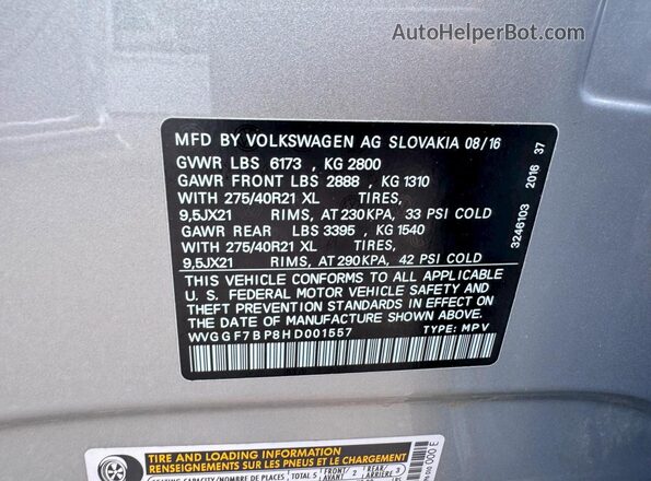 WVGGF7BP8HD001557 2017 VOLKSWAGEN TOUAREG Silver Widok wnętrza 360 stopni