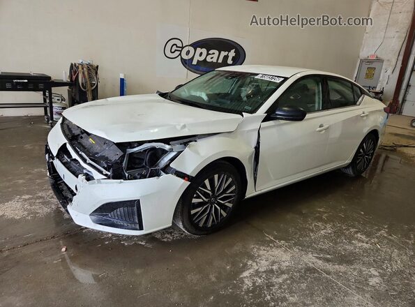 1N4BL4DV5TN329674 2026 NISSAN ALTIMA White Հետևի ձախ