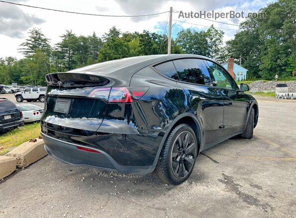 7SAYGDEE4RA238488 2024 TESLA MODEL Black Front right