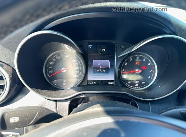 55SWF4KB8HU192830 2017 MERCEDES-BENZ C White Vista del cuadro de instrumentos